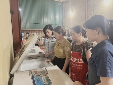 Hình ảnh chi tiết tin tức Liên tiếp xảy ra ngộ độc thực phẩm, 5 dấu hiệu nhận biết sớm ngộ độc Hình ảnh tin tức Liên tiếp xảy ra ngộ độc thực phẩm, 5 dấu hiệu nhận biết sớm ngộ độc