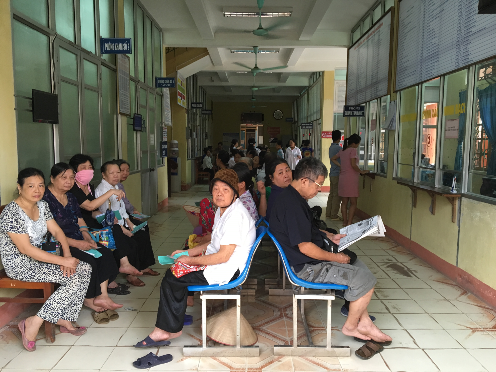 Trung tâm y tế thành phố Yên Bái triển khai thu giá viện phí mới theo Thông tư liên tịch số: 37/2015/TTLT-BYT-BTC của Bộ Y tế - Bộ Tài chính từ 01/9/2016
