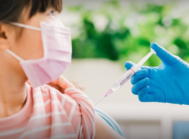 Dinh dưỡng cho trẻ trước và sau khi tiêm vaccinne phòng COVID-19